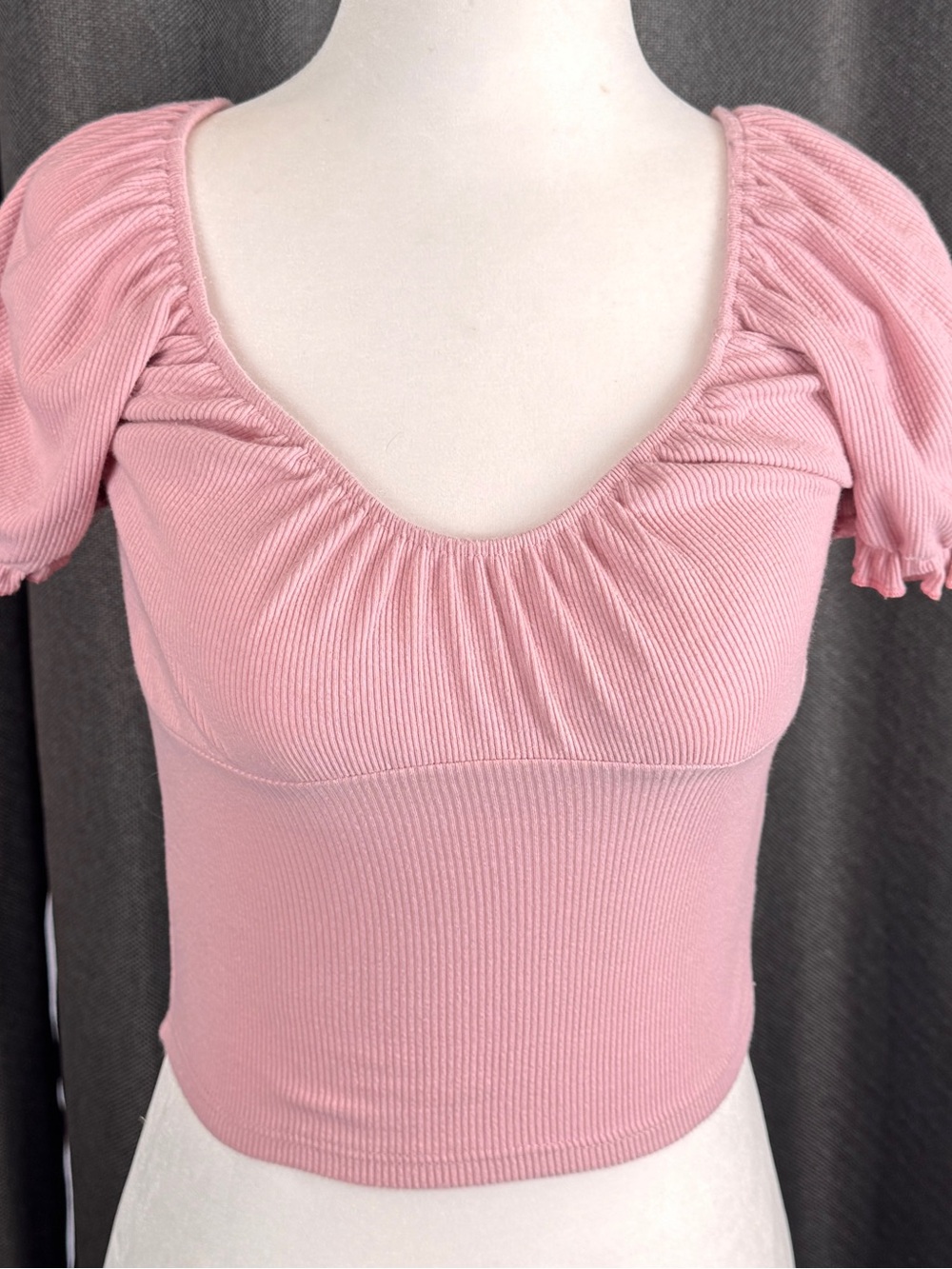 Altar'd State Dusty Pink Ribbed Puff-Sleeve Crop Top
